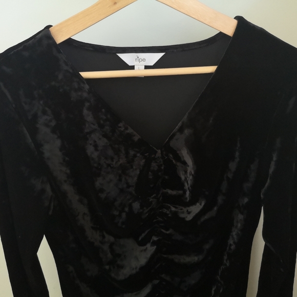 Ripe Maternity Velvet Ruched Dress - Picture 2 of 3